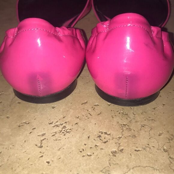 Roger Vivier Chips Ballerina Flats, Fuschia - Picture 2 of 7